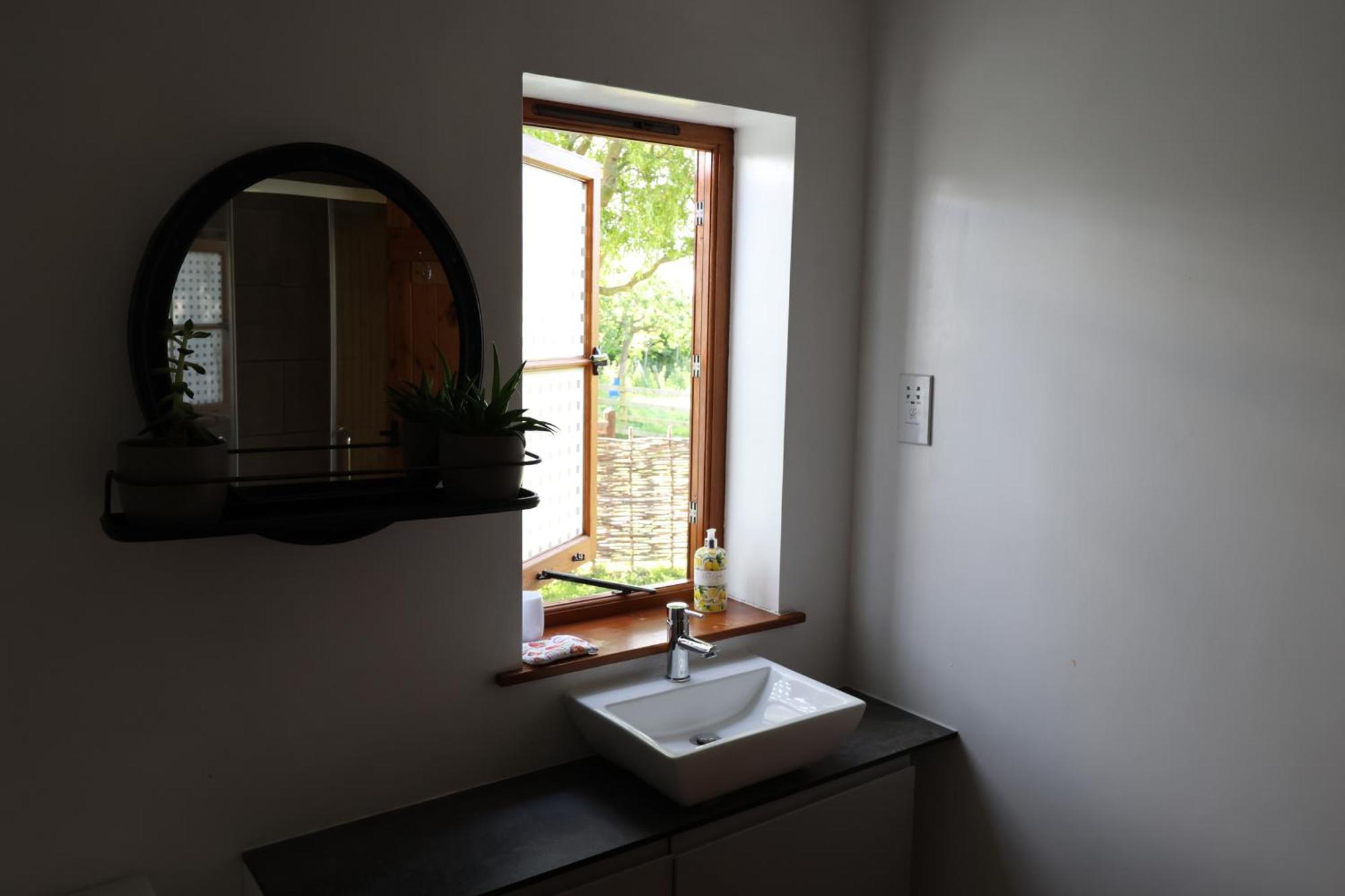 Tranquil And Cosy Cottage On The Somerset Levels Bridgwater Extérieur photo